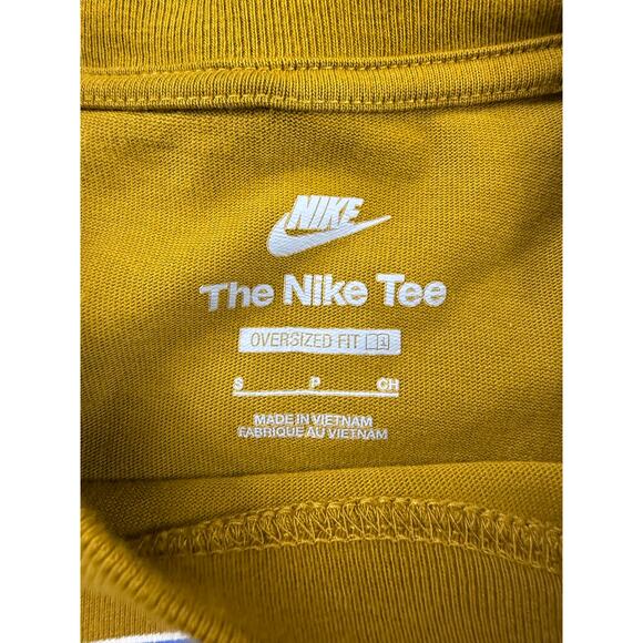 Nike Pegasus Graphic T-Shirt Oversized Fit Yellow Gold Sz S Just Do It Crewneck! - Picture 2 of 9